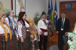 Colindătorii la Consiliul raional Ialoveni