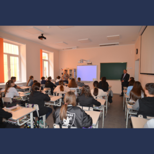 Lecție deschisă privind eficiența energetică la Liceul Teoretic ,,Andrei Vartic”  din orașul Ialoveni
