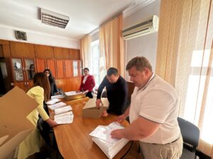Au fost depuse cererile de finanțare și documentația tehnică pentru proiectele de construcție a Apeductului magistral, etapa II și III, localitățile Costești, Pojăreni și Văsieni, Ulmu  