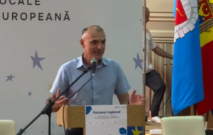 🇦🇩🇪🇺 𝗘𝘂𝗿𝗼𝗽𝗮 𝗶̂𝗻𝗰𝗲𝗽𝗲 𝗮𝗶𝗰𝗶, 𝗮𝗰𝗮𝘀𝗮̆ — 𝗶̂𝗻 𝗰𝗼𝗺𝘂𝗻𝗶𝘁𝗮̆𝘁̦𝗶𝗹𝗲 𝗻𝗼𝗮𝘀𝘁𝗿𝗲, 𝗽𝗿𝗶𝗻 𝗳𝗶𝗲𝗰𝗮𝗿𝗲 𝗽𝗮𝘀 𝗶̂𝗻𝗮𝗶𝗻𝘁𝗲, 𝗳𝗶𝗲𝗰𝗮𝗿𝗲 𝗽𝗮𝗿𝘁𝗲𝗻𝗲𝗿𝗶𝗮𝘁 𝘀̦𝗶 𝗳𝗶𝗲𝗰𝗮𝗿𝗲 𝗼𝗺 𝗰𝗮𝗿𝗲 𝗰𝗿𝗲𝗱𝗲 𝗶̂𝗻 𝘀𝗰𝗵𝗶𝗺𝗯𝗮𝗿𝗲.