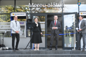 𝗣𝗿𝗲𝘀̦𝗲𝗱𝗶𝗻𝘁𝗮 𝗿𝗮𝗶𝗼𝗻𝘂𝗹𝘂𝗶 𝗜𝗮𝗹𝗼𝘃𝗲𝗻𝗶 𝗮 𝗽𝗮𝗿𝘁𝗶𝗰𝗶𝗽𝗮𝘁 𝗹𝗮 𝗶𝗻𝗮𝘂𝗴𝘂𝗿𝗮𝗿𝗲𝗮 𝗻𝗼𝗶𝗶 𝘀𝘂𝗰𝘂𝗿𝘀𝗮𝗹𝗲 „𝗠𝗼𝗹𝗱𝗶𝗻𝗱𝗰𝗼𝗻𝗯𝗮𝗻𝗸” 𝗦.𝗔. 𝗹𝗮 𝗜𝗮𝗹𝗼𝘃𝗲𝗻𝗶
