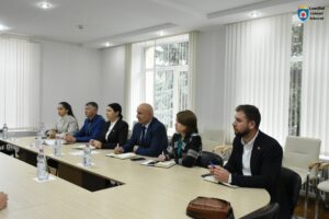 O delegație din România, în vizită de lucru la Consiliul raional Ialoveni