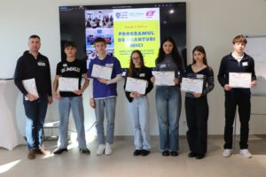 Ultimul atelier de scriere a proiectelor, în cadrul rundei XXXII de granturi mici, a reunit peste 60 de tineri din opt localități ale raionului Ialoveni