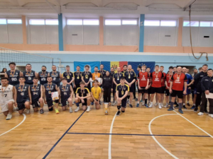 Victorie pentru echipa din Ialoveni la turneul „Cupa Președintelui raionului” la volei