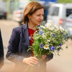 La mulți ani, Doamnă Președinte Maia Sandu!